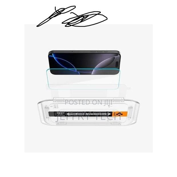 Spigen iPhone 16 Pro Tempered Glass Ez Fit Tr Hd Screen Protector - thumbnail 2