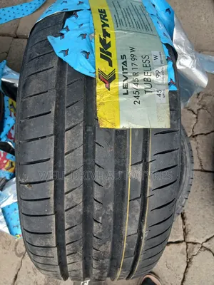 245/45r17 Jk Tires (Levintas)