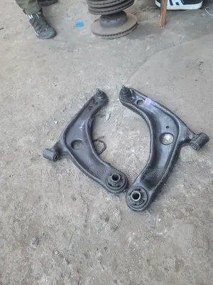 Toyota Fielder 2015 Lower Control Arms