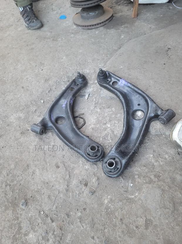 Toyota Probox 2015 Lower Arms - main view