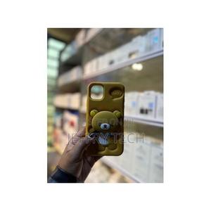 iPhone 13 3d Bee Hello Kitty Face Grip Tok Holder Cartone Case/Cover - thumbnail 2