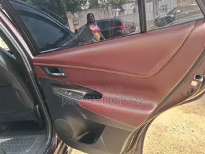 Toyota Harrier 2016 Maroon