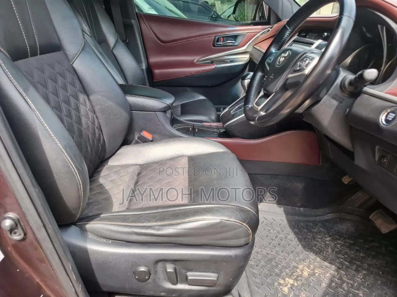 Toyota Harrier 2016 Maroon