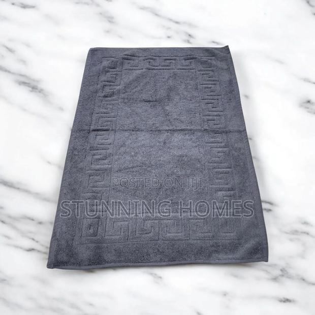 Cotton Bathroom Towel Mat - thumbnail 2
