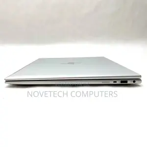 Laptop HP EliteBook 860 G9 8GB AMD Ryzen 5 SSD 512GB