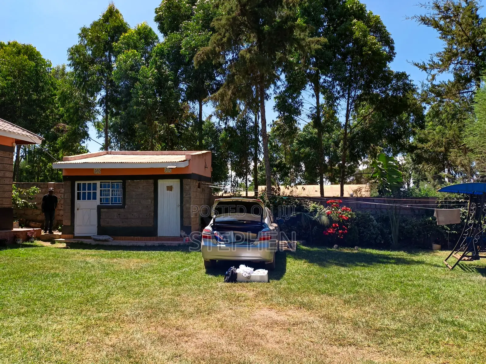 Furnished 6bdrm Duplex in Baharini, Kiplombe for sale