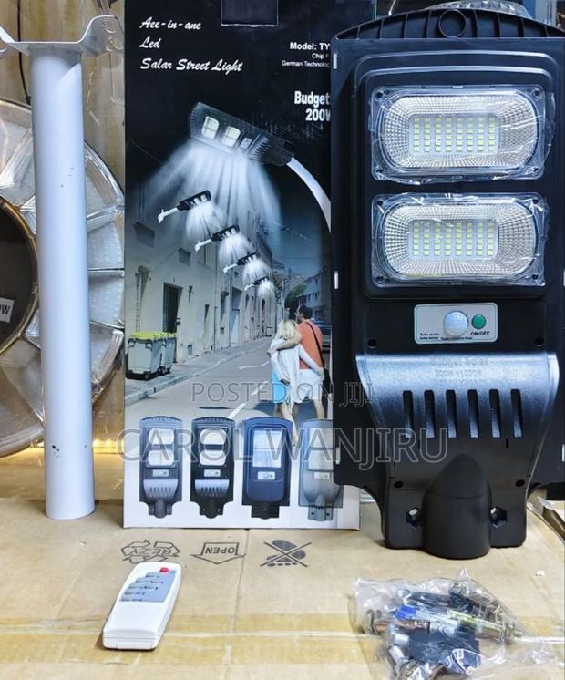 200w Solar Street Light + Pole/Solar Street Light 200w - main view