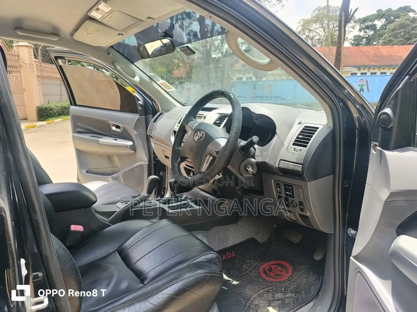Toyota Hilux 3.0 D-4D 4x4 2012 Matt Black