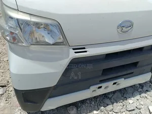Daihatsu Hijet 2019 White