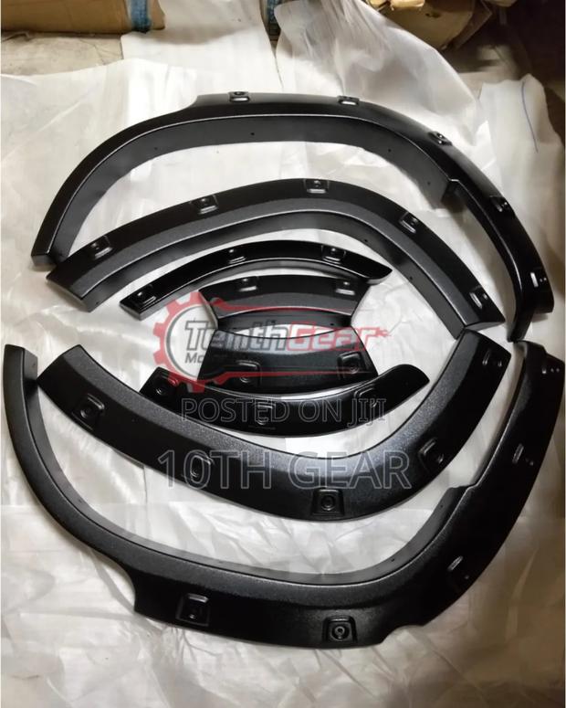 Land Cruiser 200 Fender Flare 2012-2016 Set - main view