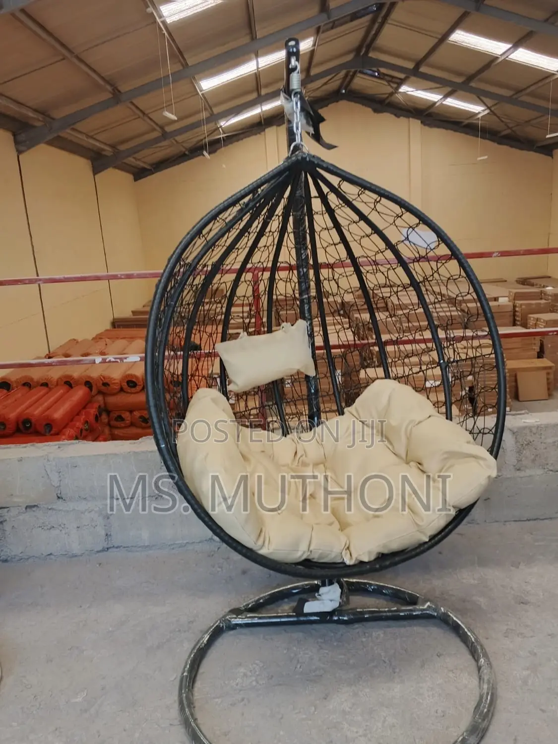 Round Basket Outdoor Swing Chair