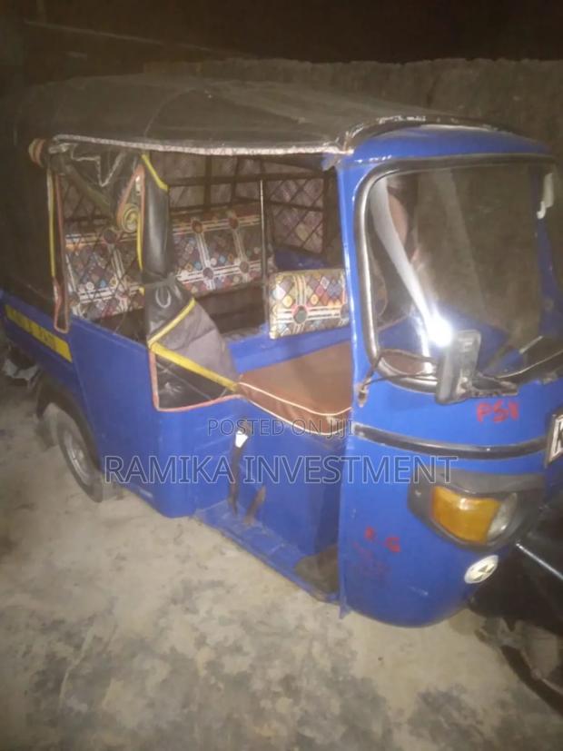 Piaggio 2019 Blue - thumbnail 4