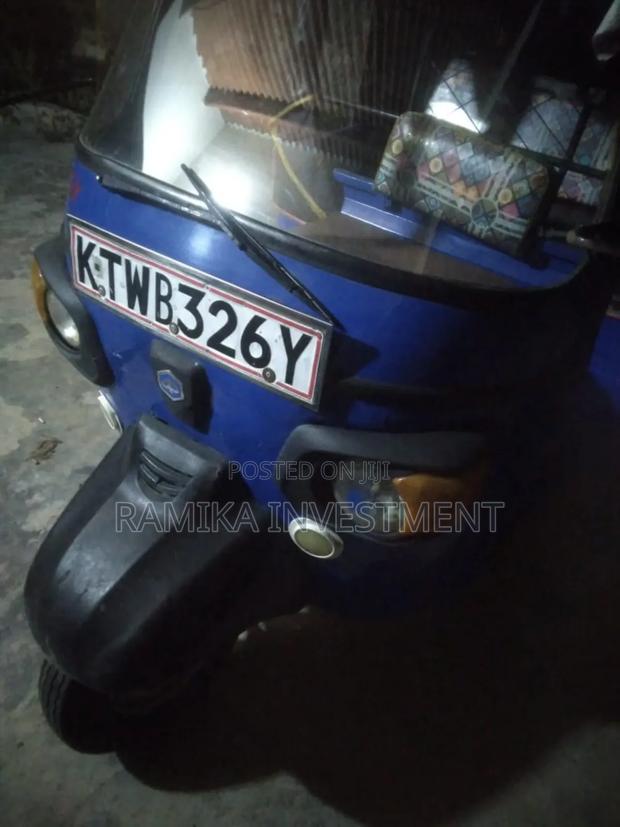 Piaggio 2019 Blue - thumbnail 5