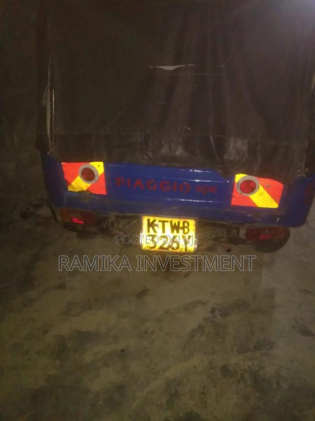 Piaggio 2019 Blue - thumbnail 6