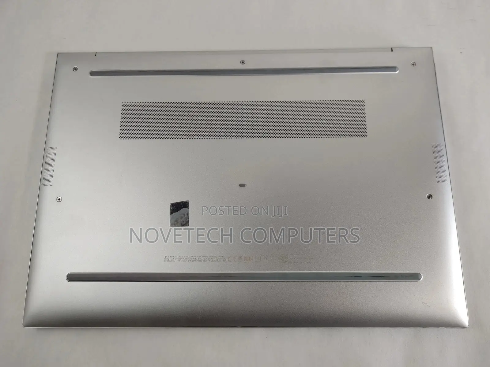 Laptop HP EliteBook 860 G9 8GB AMD Ryzen 5 SSD 512GB