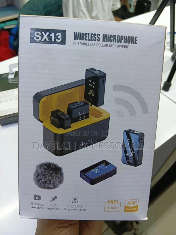 This a Sx13 Wireless Microphone System 4 in 1. - thumbnail 2