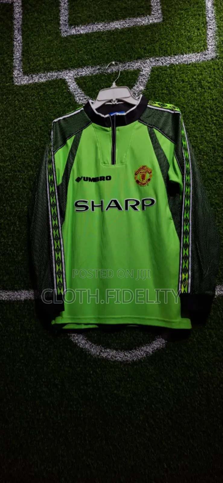 Manchester United 1998/99 Retro Longsleved Jersey