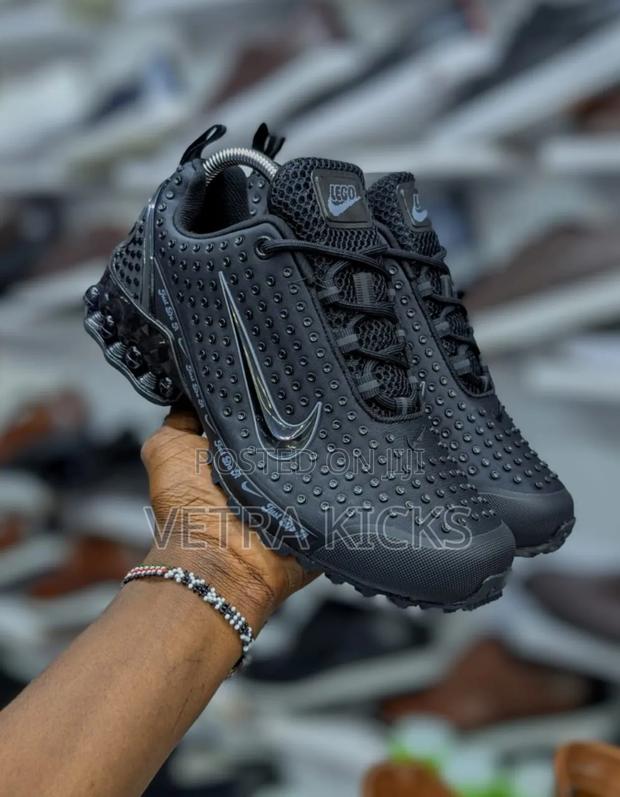 New Nike Airmax Sneakers - thumbnail 4