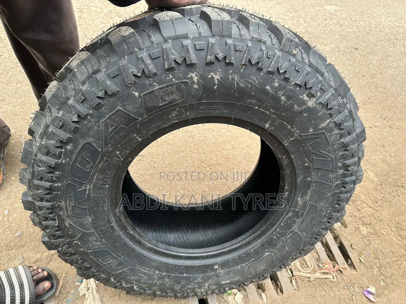 31x10.5r15 Joyroad Tire (Mt)