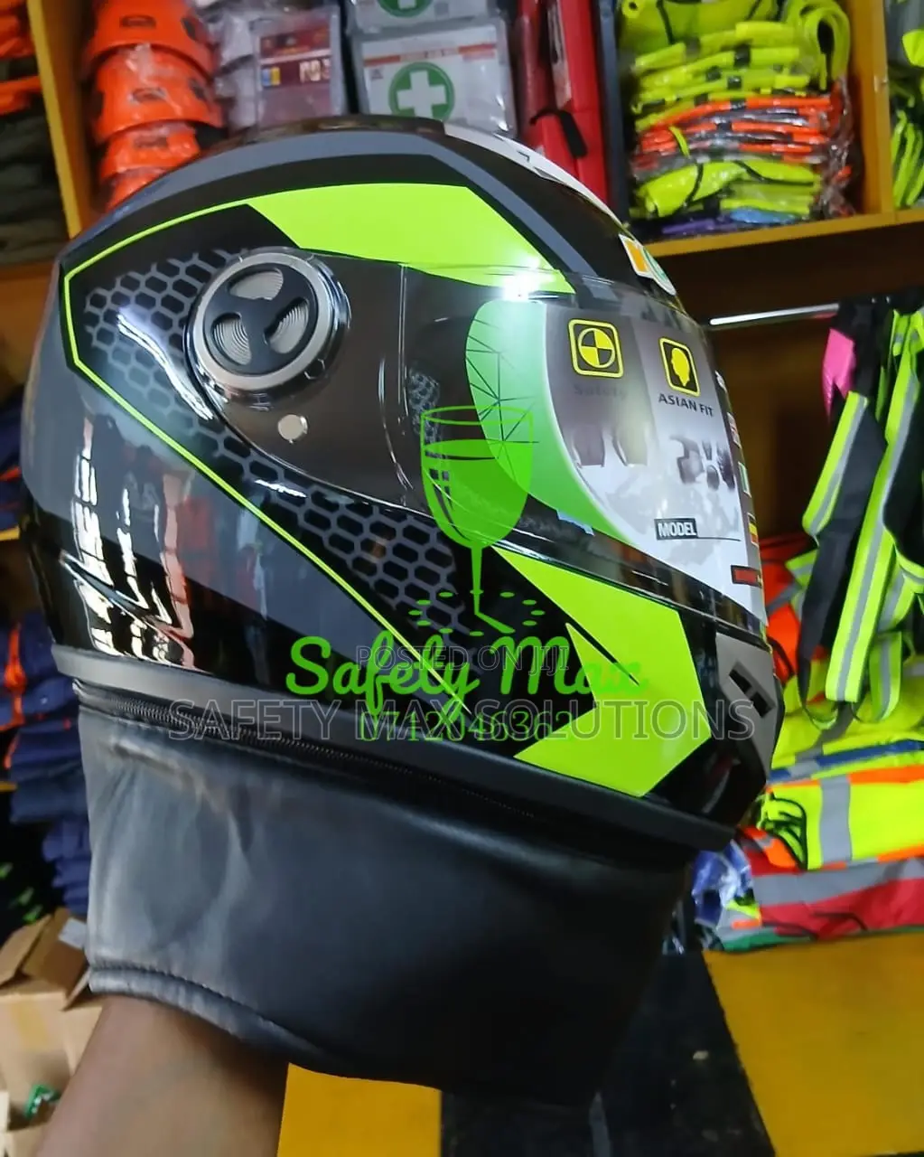 Kevla Full Face Helmets/Motorbike Riding Helmet Warm Neck