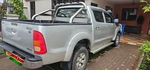 Toyota Hilux 2007 Silver