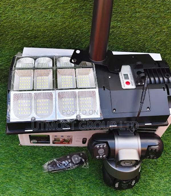 180w Solar CCTV Camera Triple Lens With App Phone Viewing