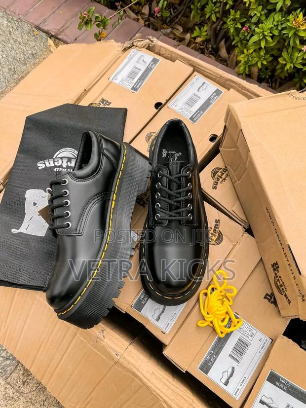 Dr Martens Sneakers Low Cut