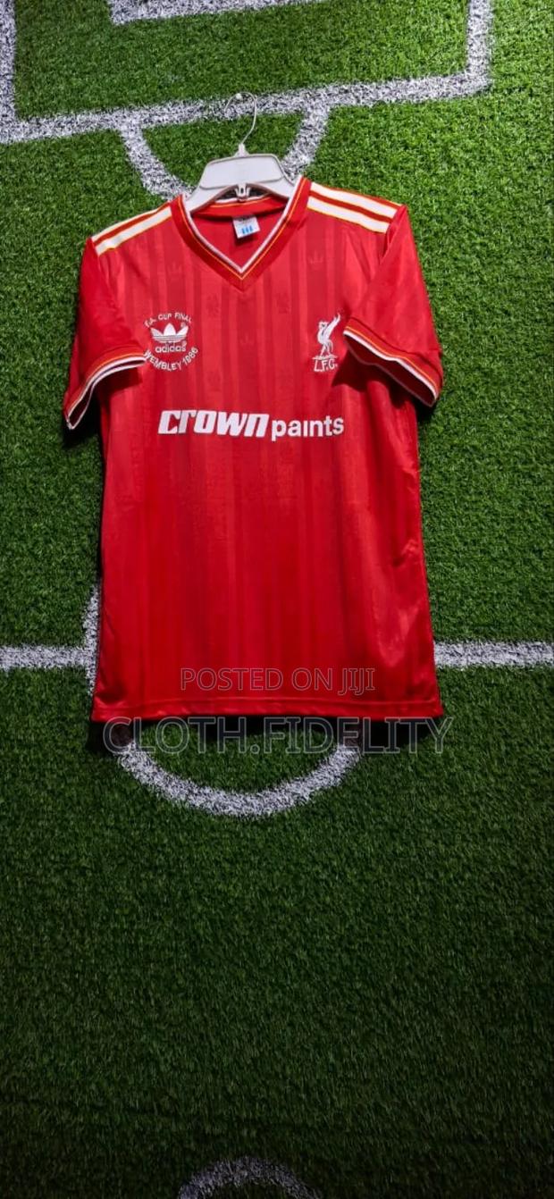 Liverpool Home 1986 Retro Jersey. - thumbnail 2