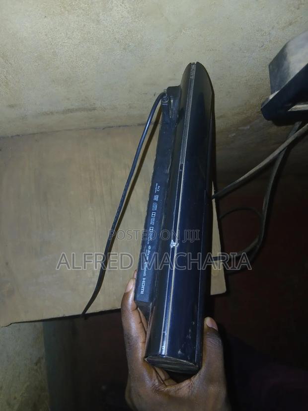 Play Station 3 Chipped - thumbnail 4