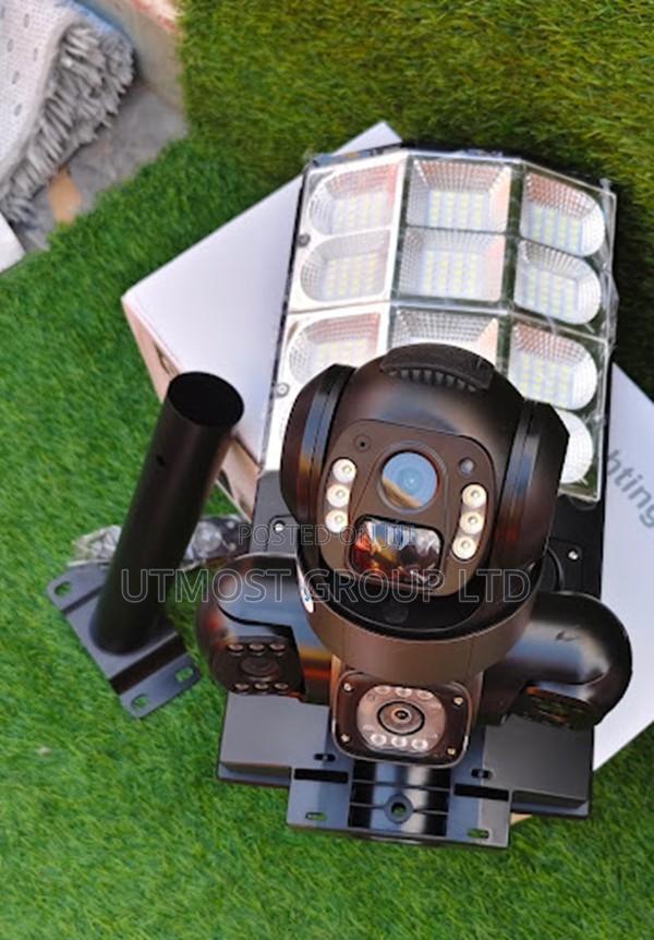 180w Solar 4g CCTV Camera Triple Lens With Motion Floodlight