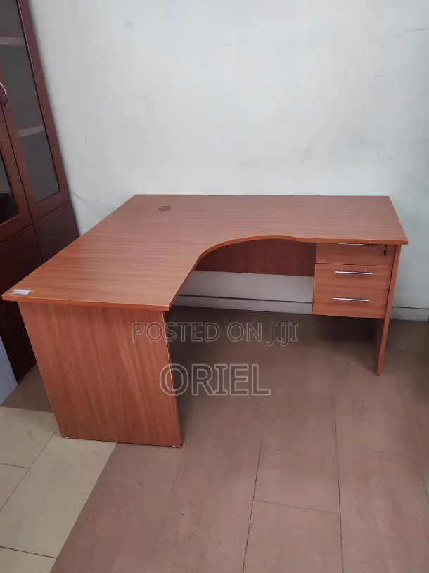 Office Desk : 1.4m Customized Office Study Desk