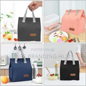 Insulated Tote Lunch Bag 25.5*22.5*13cm Material: Oxford Zn