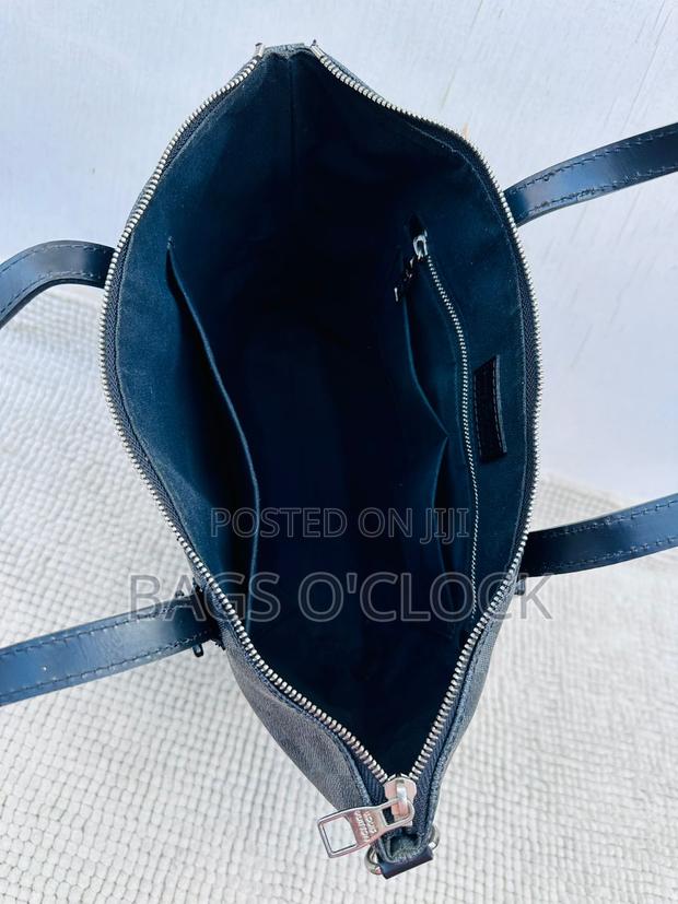 Authentic Louis Vuitton Damier Graphite Skyline Tote Bag - thumbnail 2