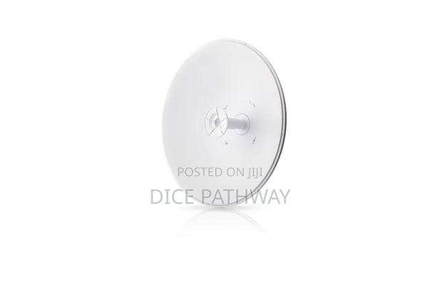 Unifi Airmax 5 Ghz, 30 Dbi Rocketdish Lw - main view