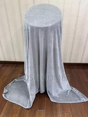 Plain Quality Throw Blankets