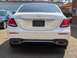 Mercedes-Benz E200 2018 White