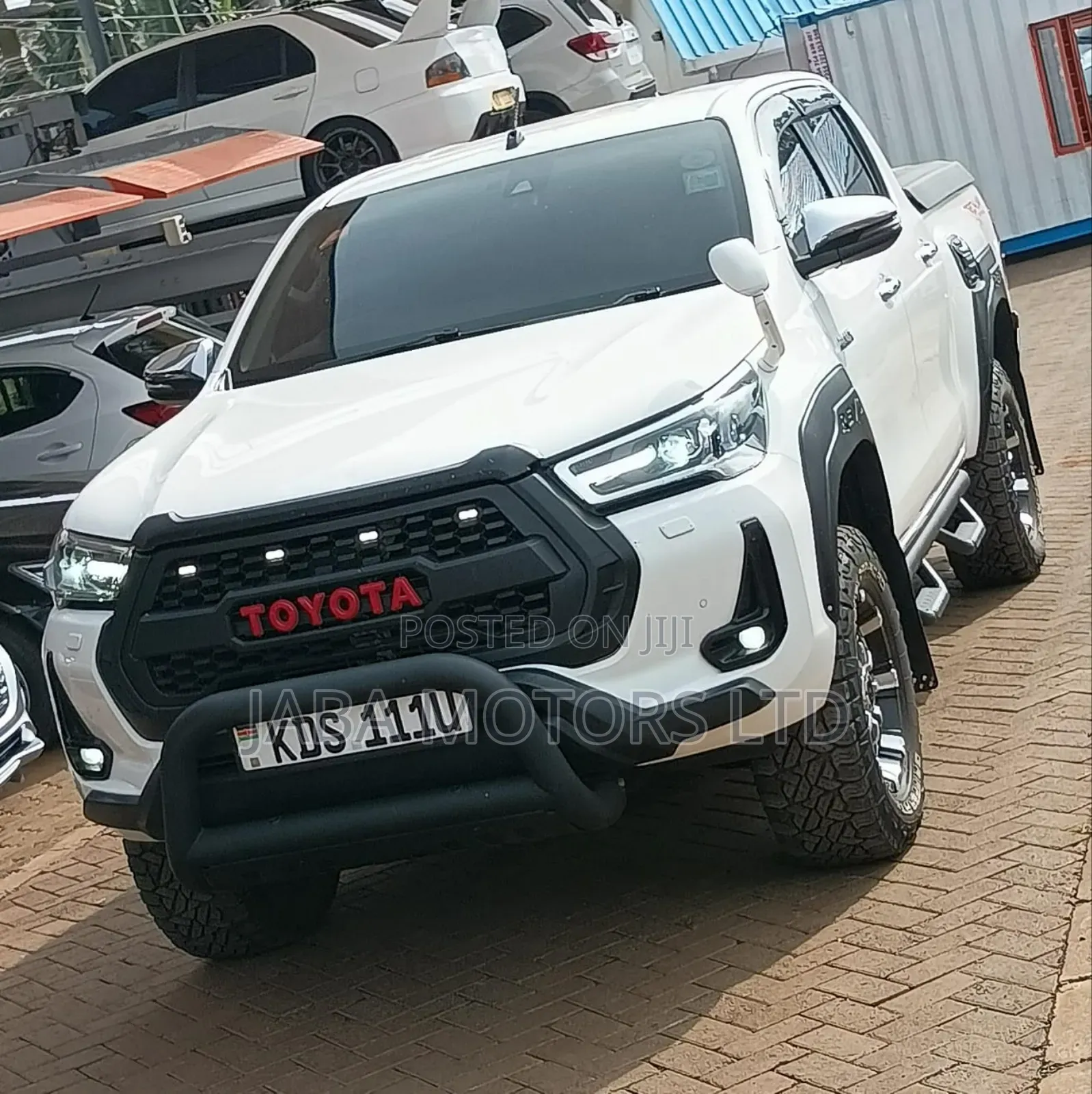 Toyota Hilux 2020 White