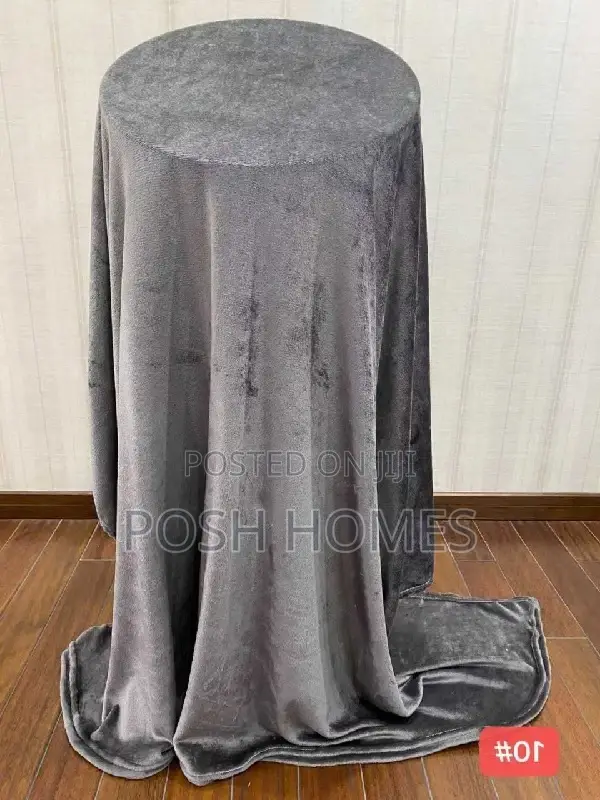 Luxury Quality Throw Blankets