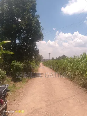 50/100 Njoro Ngewa Plot for Sale