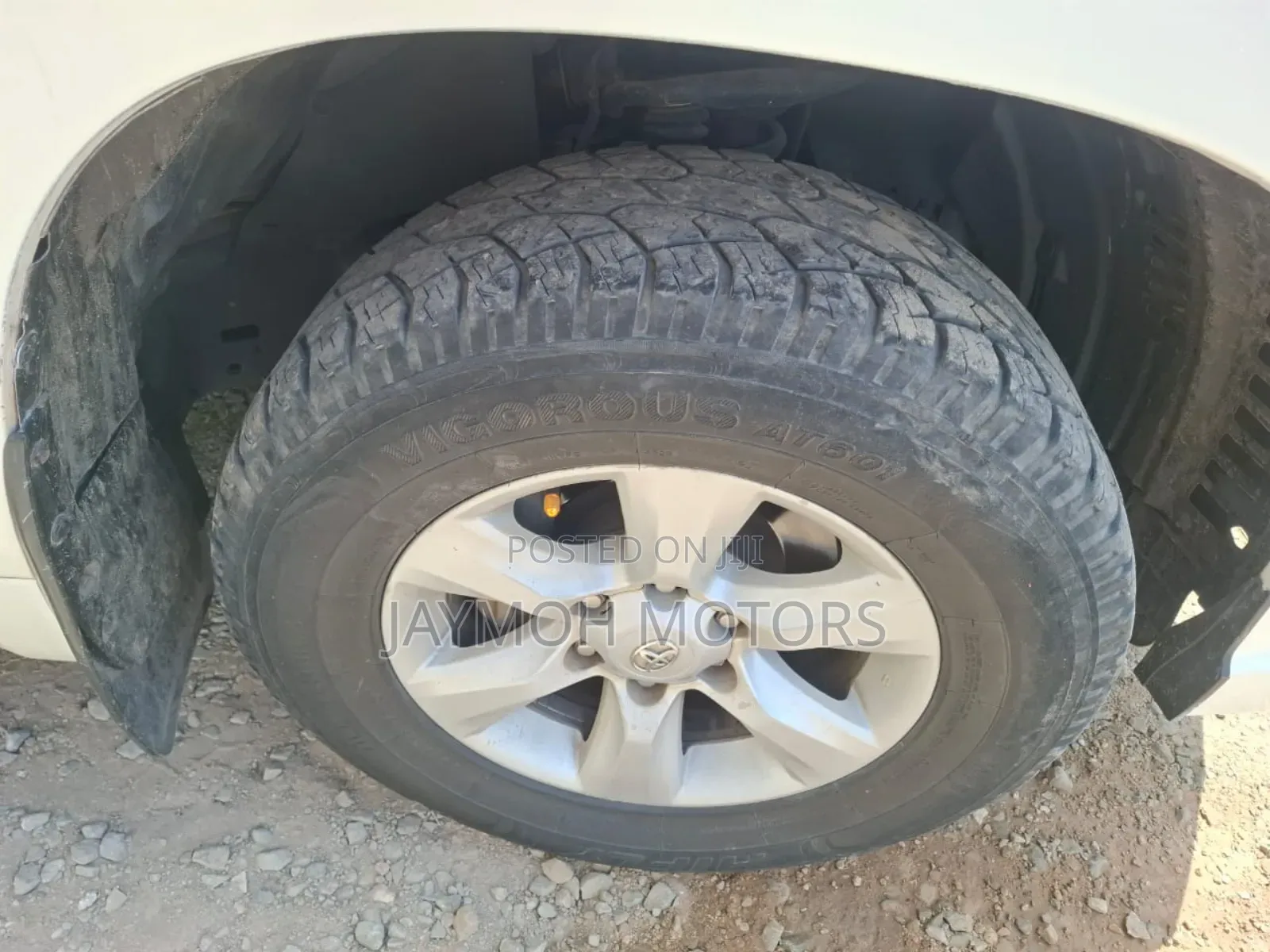 Toyota Land Cruiser Prado 2016 Pearl