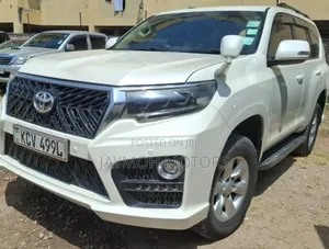 Toyota Land Cruiser Prado 2016 Pearl