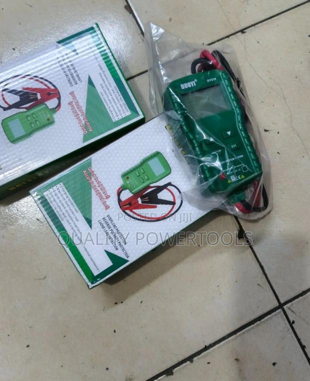 Digital Battery Tester