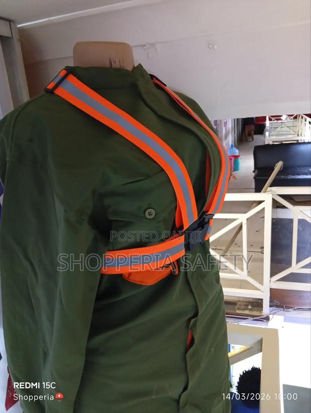 Reflective Straps - main view