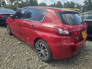 Peugeot 308 2017 Red