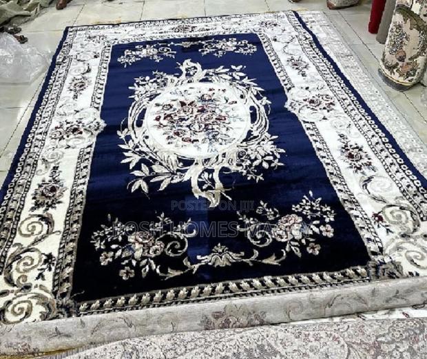 Modern Silky Quality Home Carpets - main view