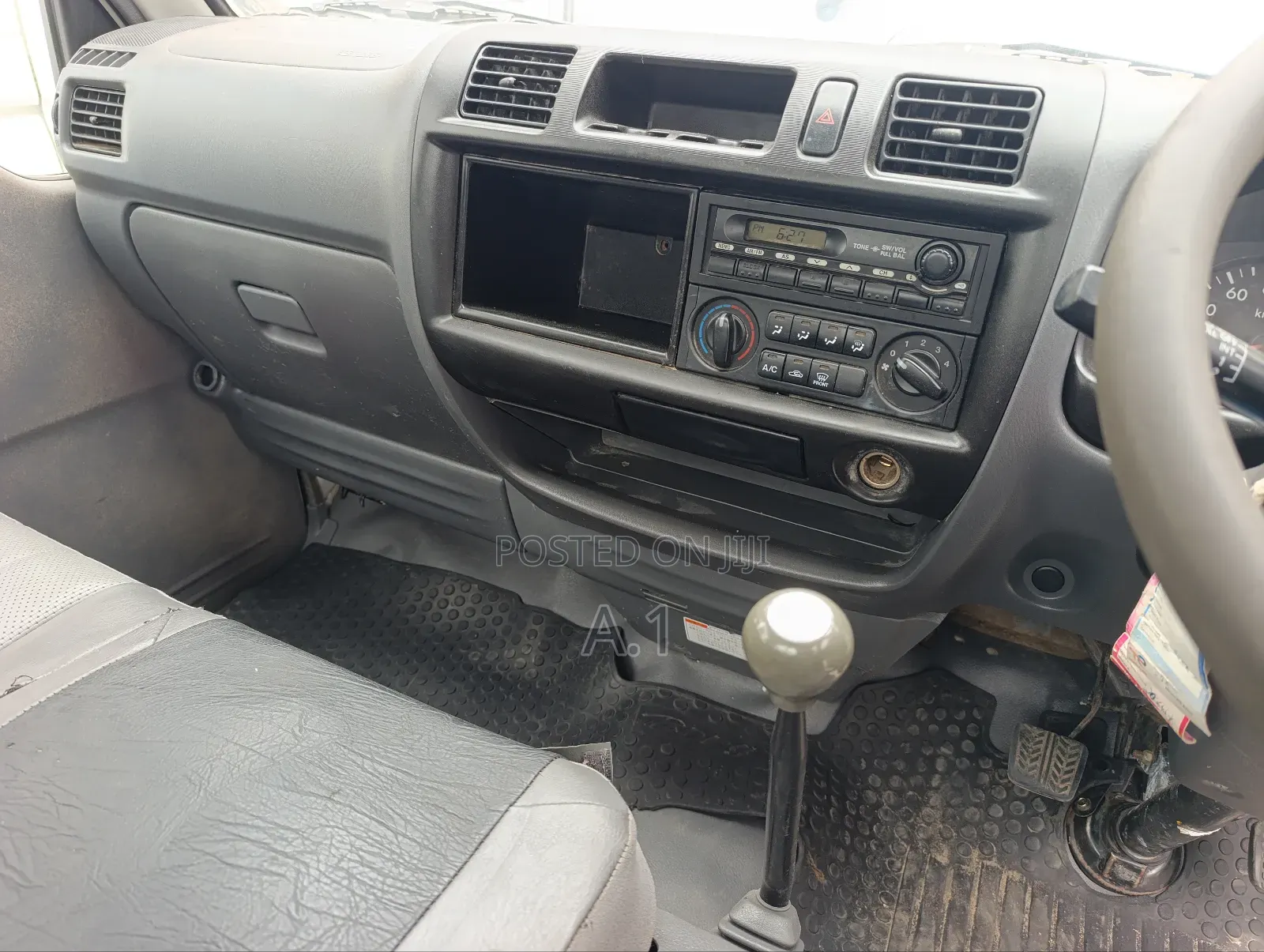 Nissan Vannette Manual 2015 White