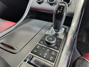 Land Rover Range Rover Sport SVR 2018 Black