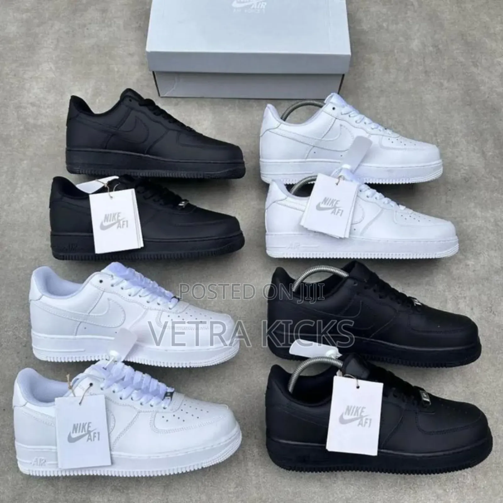 Nike Airforce 1 Plain Sneakers