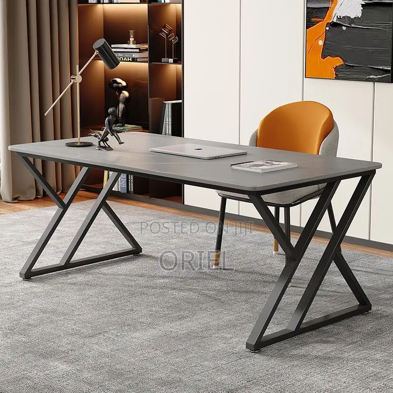 Office Desk : Sturdy 120cm Generic Home Office Desk
