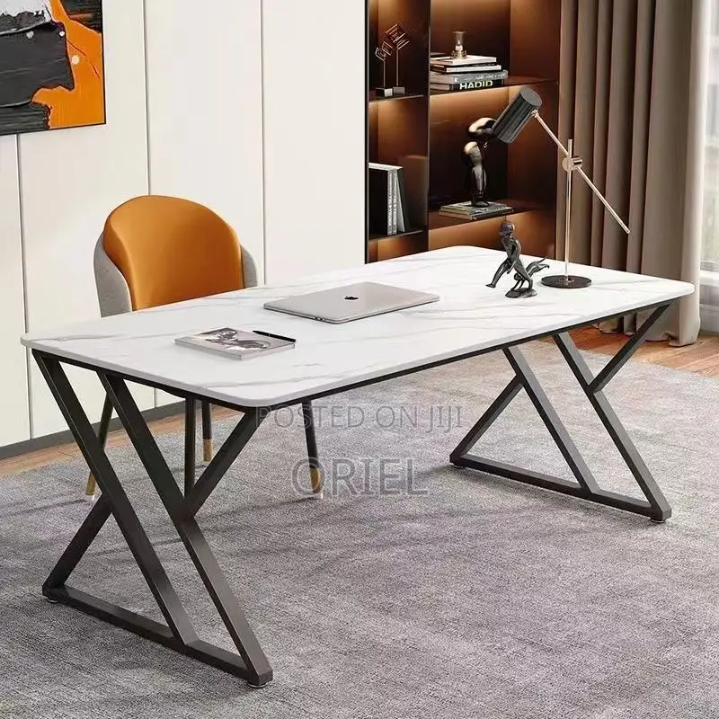 Office Desk : Sturdy 120cm Generic Home Office Desk